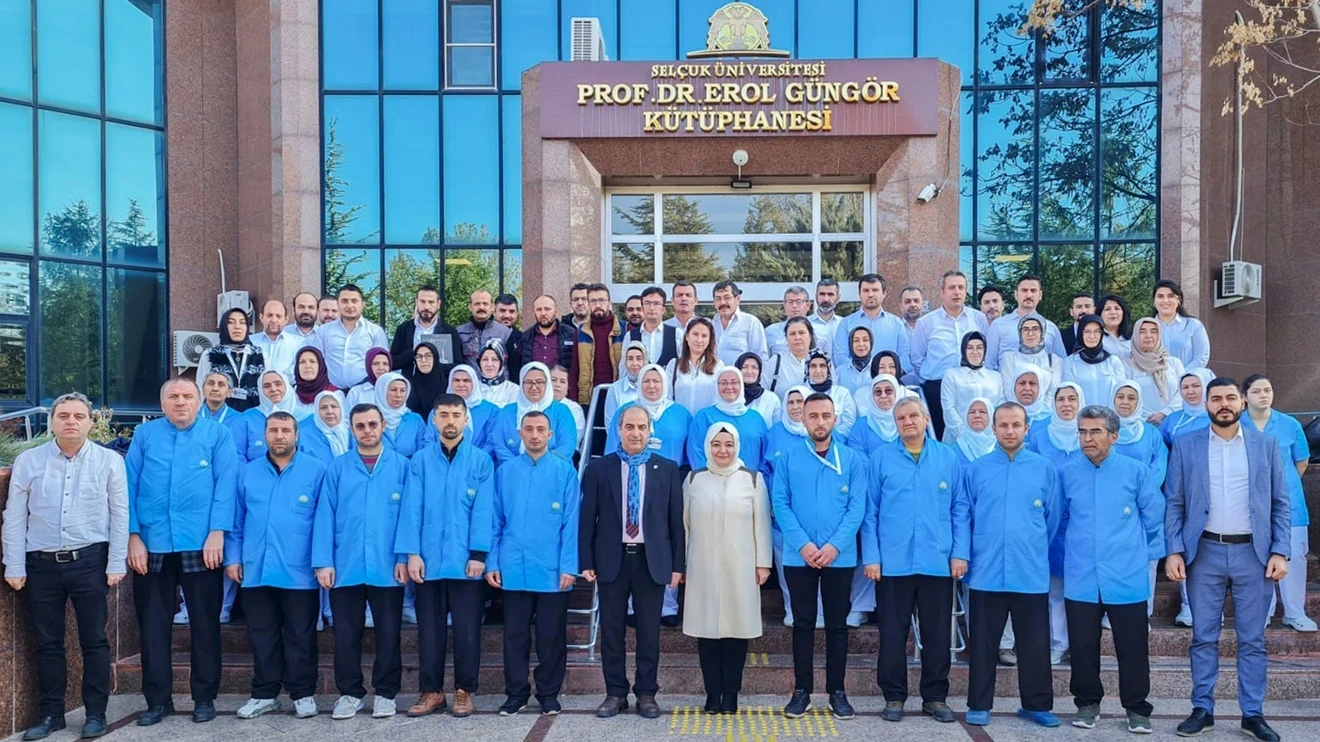 Selçuk Üniversitesinde iletişimin önemi anlatıldı